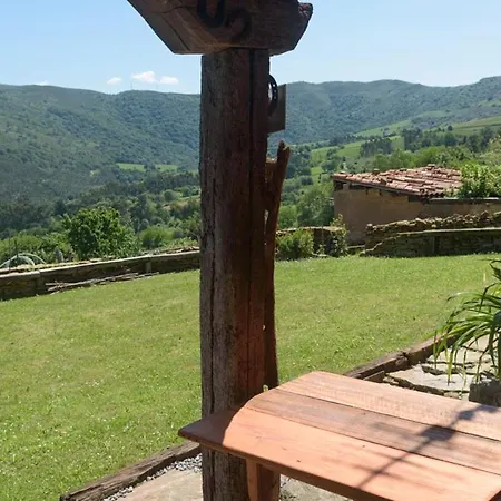 La Tejedora Rasines